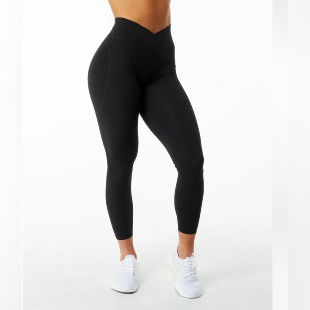 Alphalete Surface Power Legging - Black